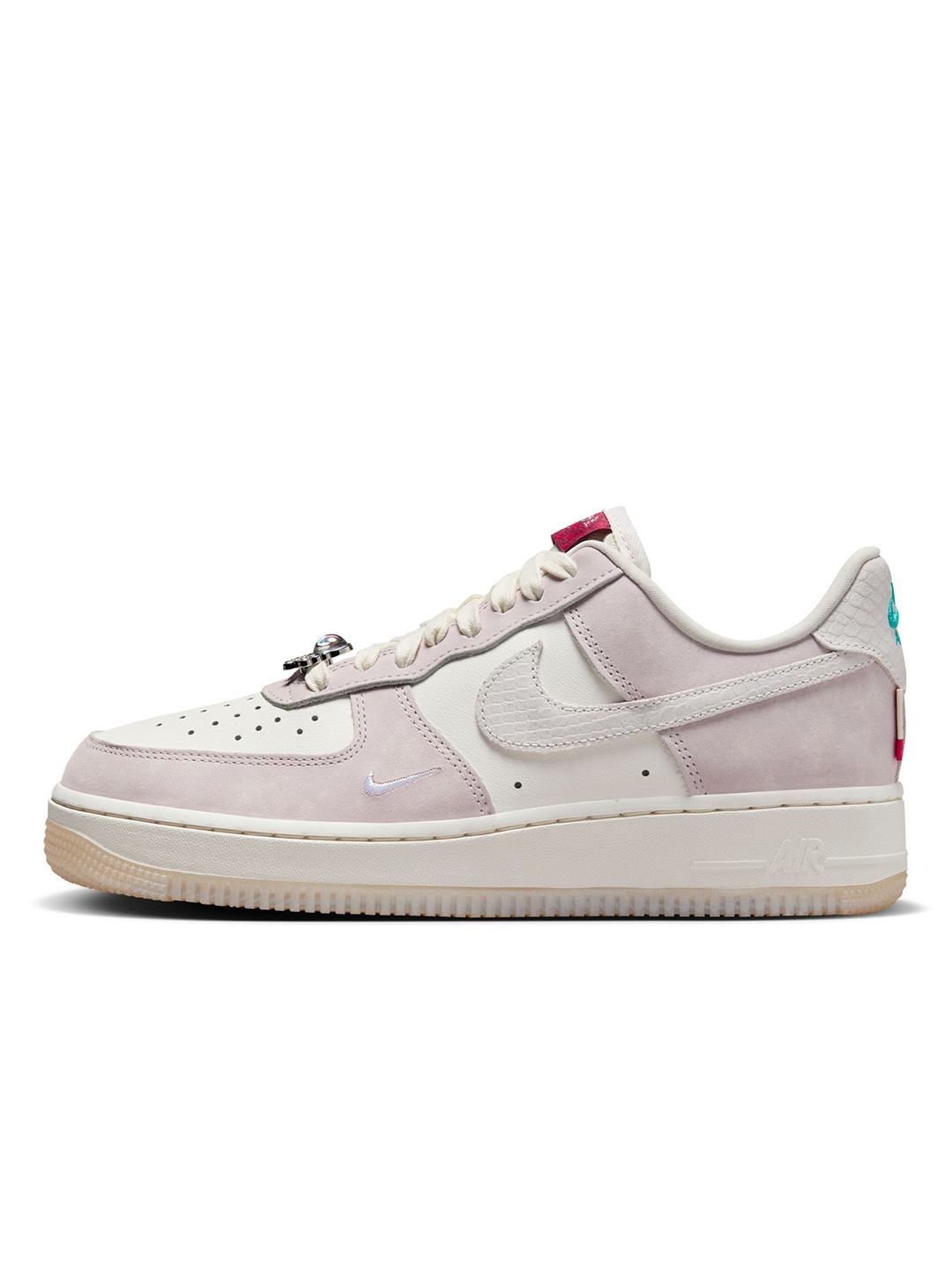 

Nike Women Air Force 1 07 LX, White