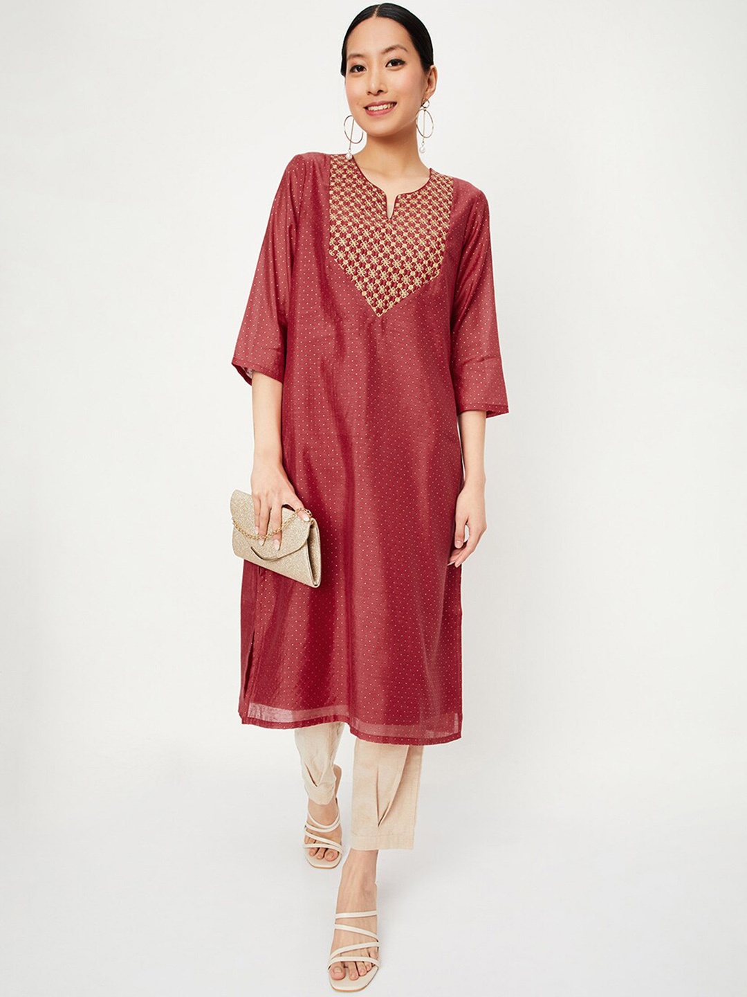 

max Geometric Yoke Design V Neck Thread Work A Line Kurta, Red