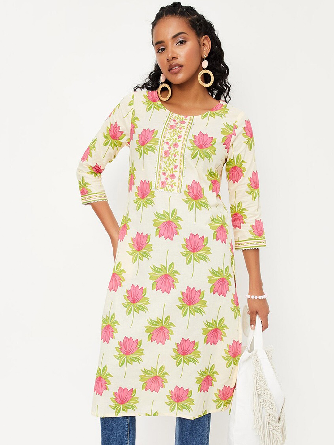 

max Floral Printed Regular Gotta Patti Round Neck Straight Kurta, Cream