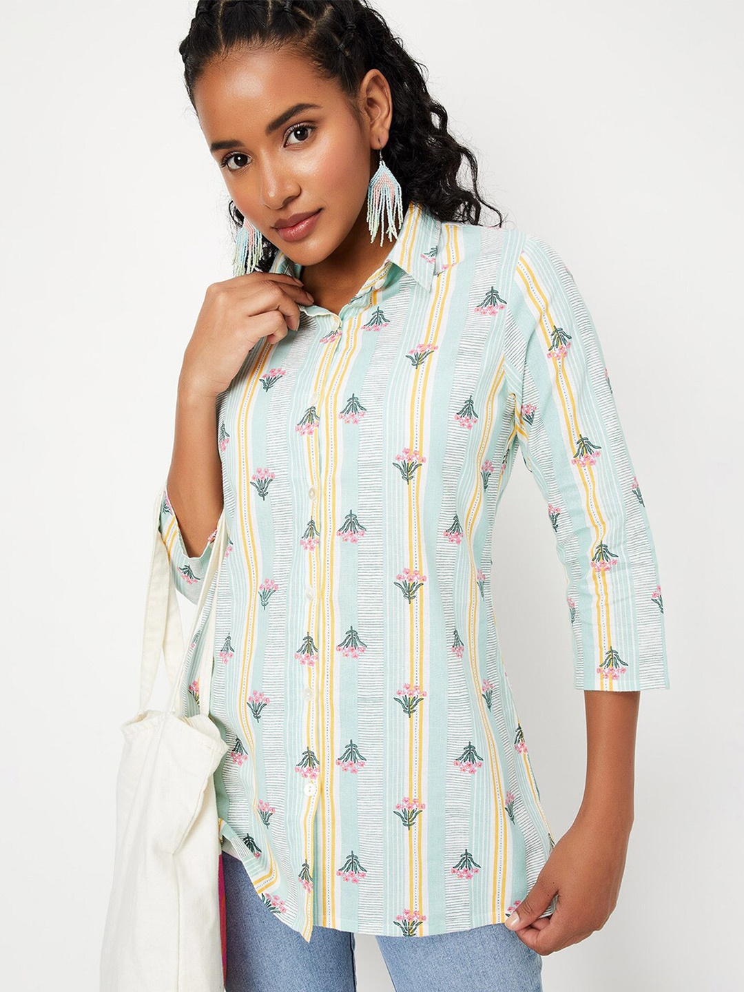 

max Floral Printed Shirt Collar Kurta, Off white