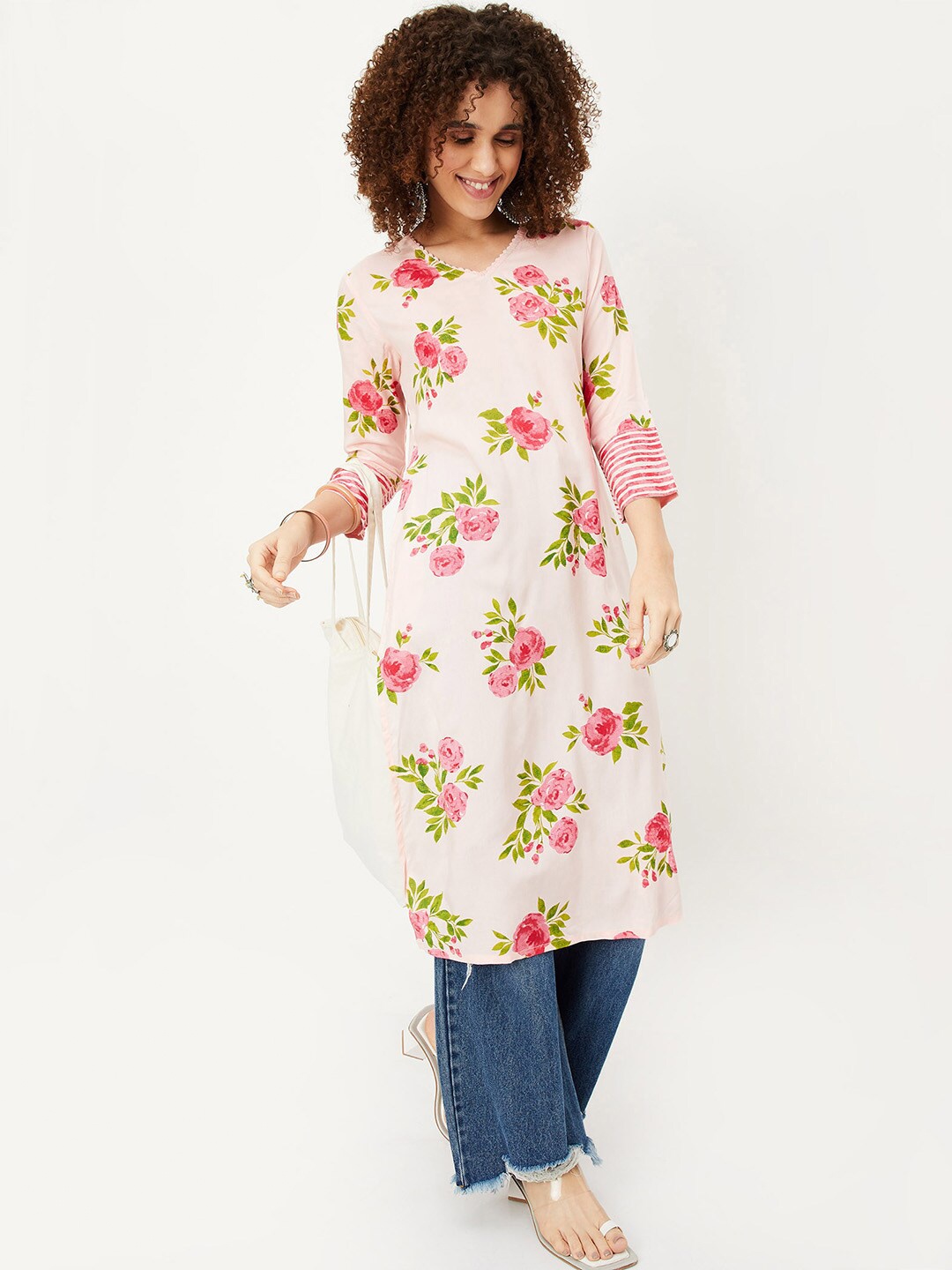 

max Floral Printed Three Quarter Sleeves Kurta, Pink