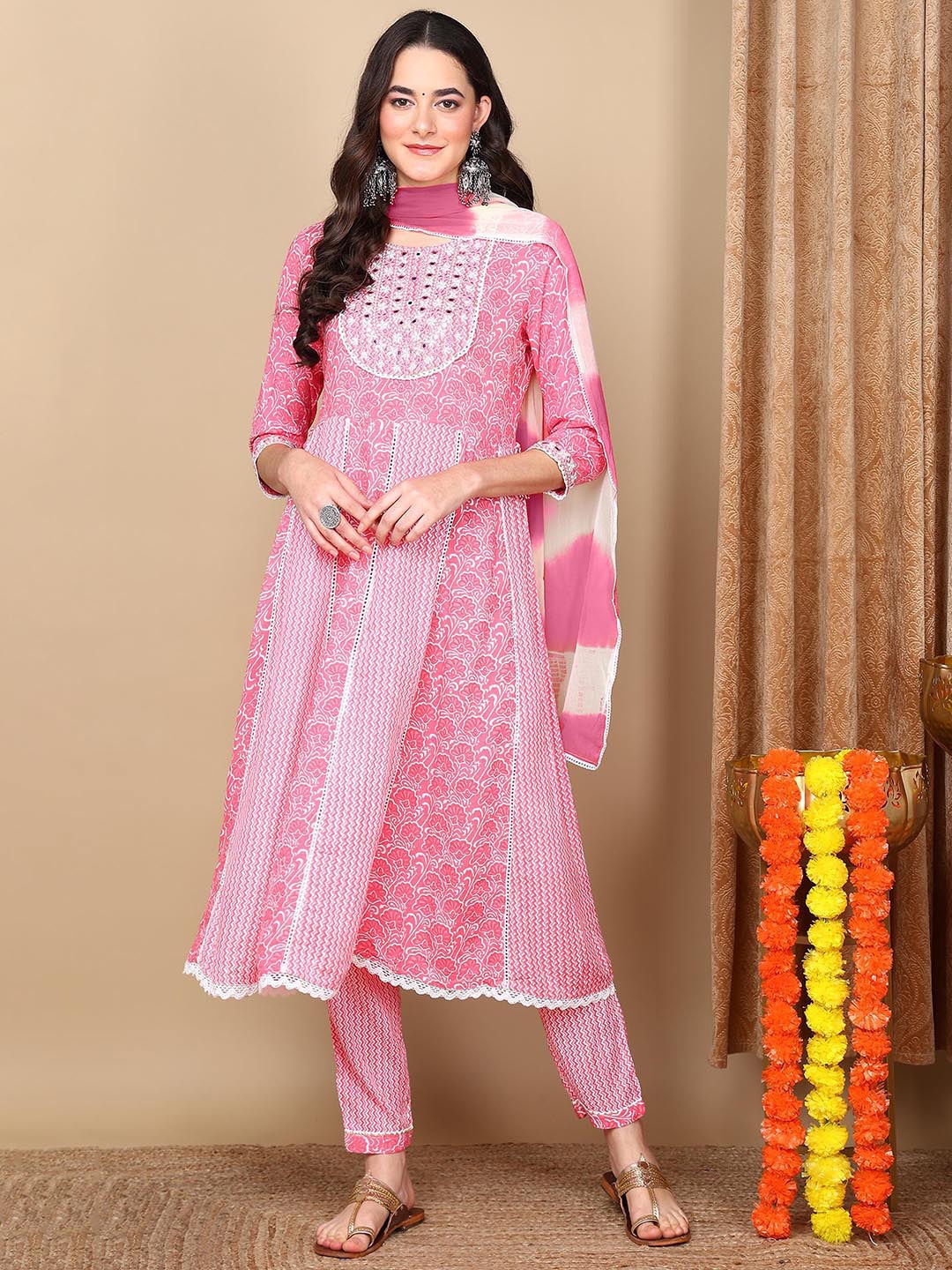 

AHIKA Ethnic Motifs Yoke Design Empire Thread Work Kurta with Trousers & With Dupatta, Coral