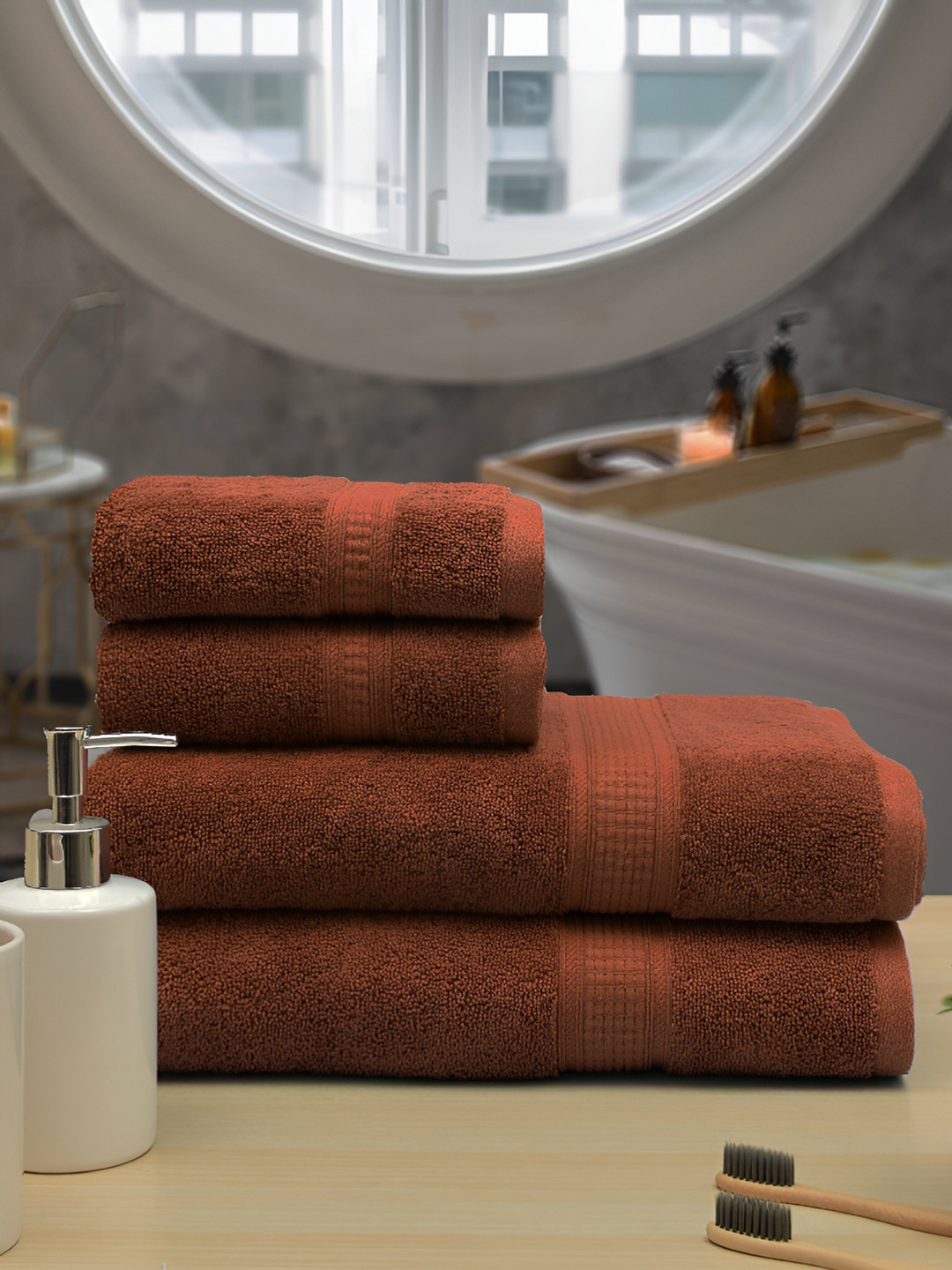 

Aura Brown 4Pcs Cotton 550 GSM Towel Set