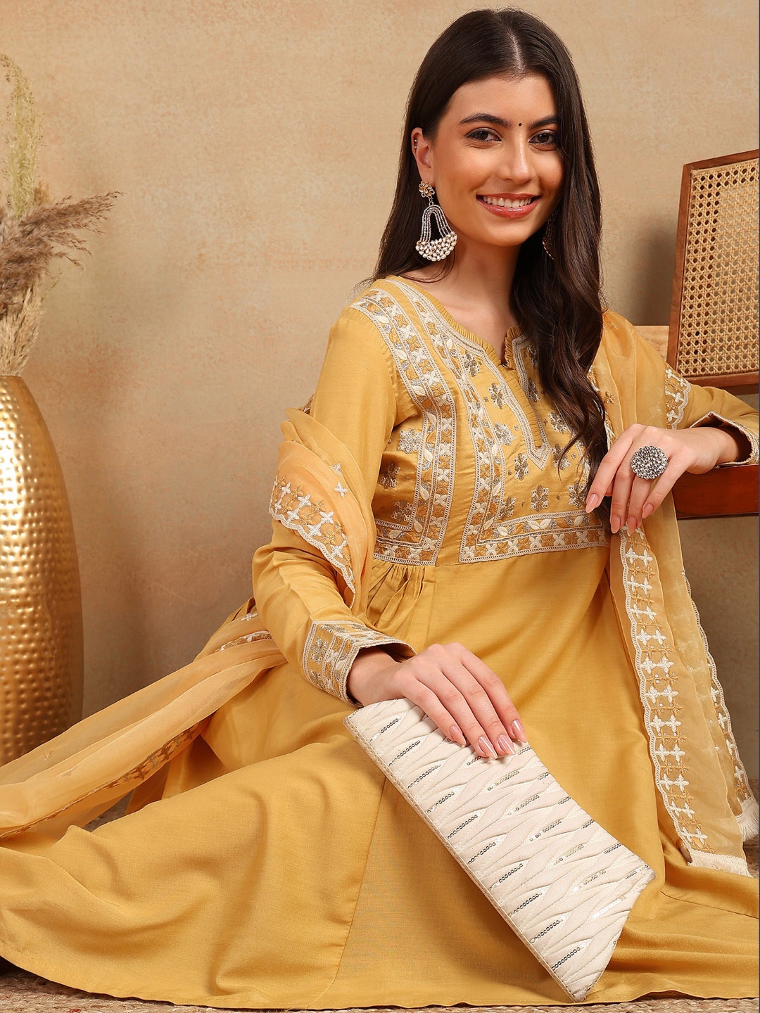 

AHIKA Floral Embroidered Empire Three-Quarter Sleeves Thread Work Kurta Set, Yellow