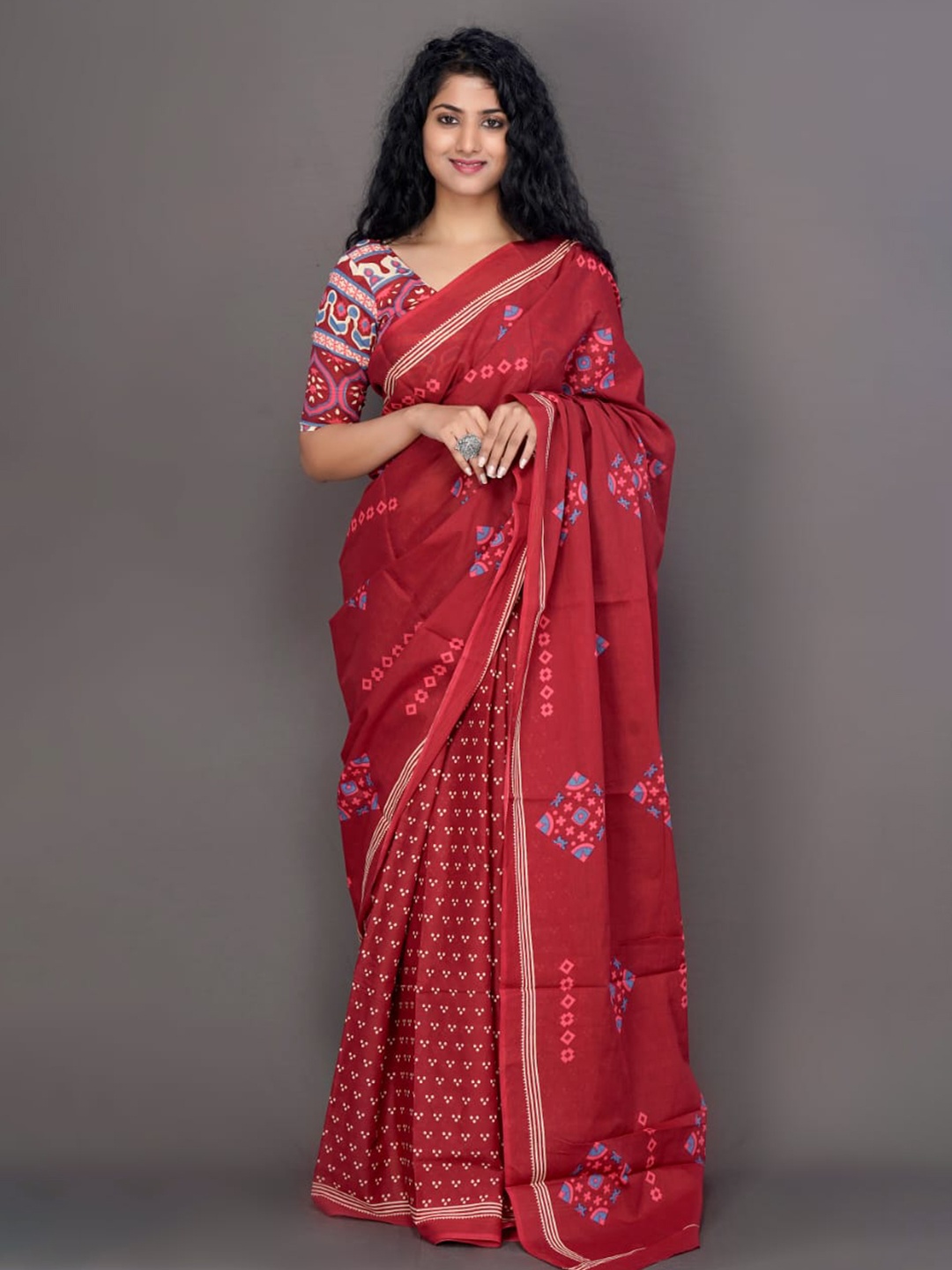 

JALTHER Ethnic Motifs Printed Pure Cotton Saree, Maroon