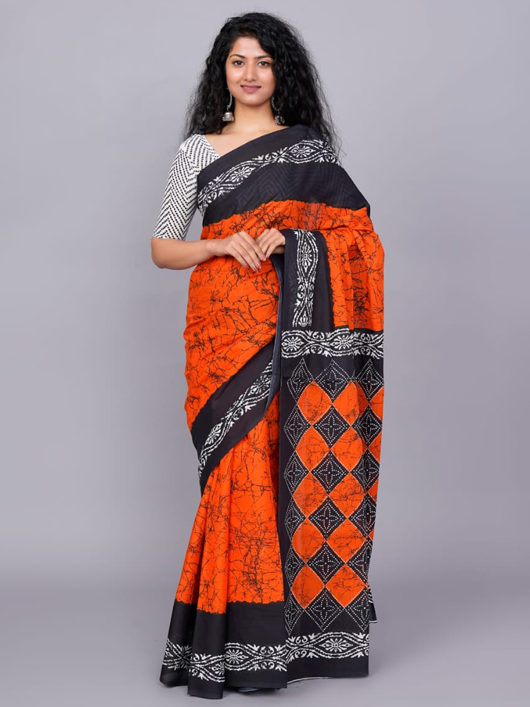 

JALTHER Abstract Printed Pure Cotton Saree, Orange