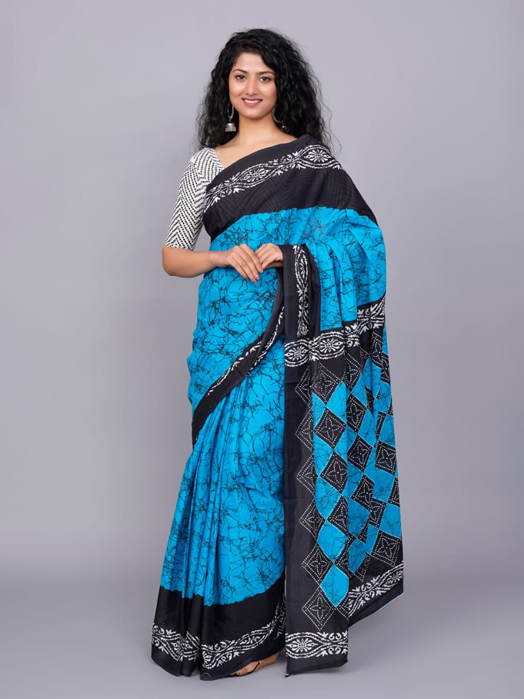 

JALTHER Abstract Printed Pure Cotton Saree, Turquoise blue