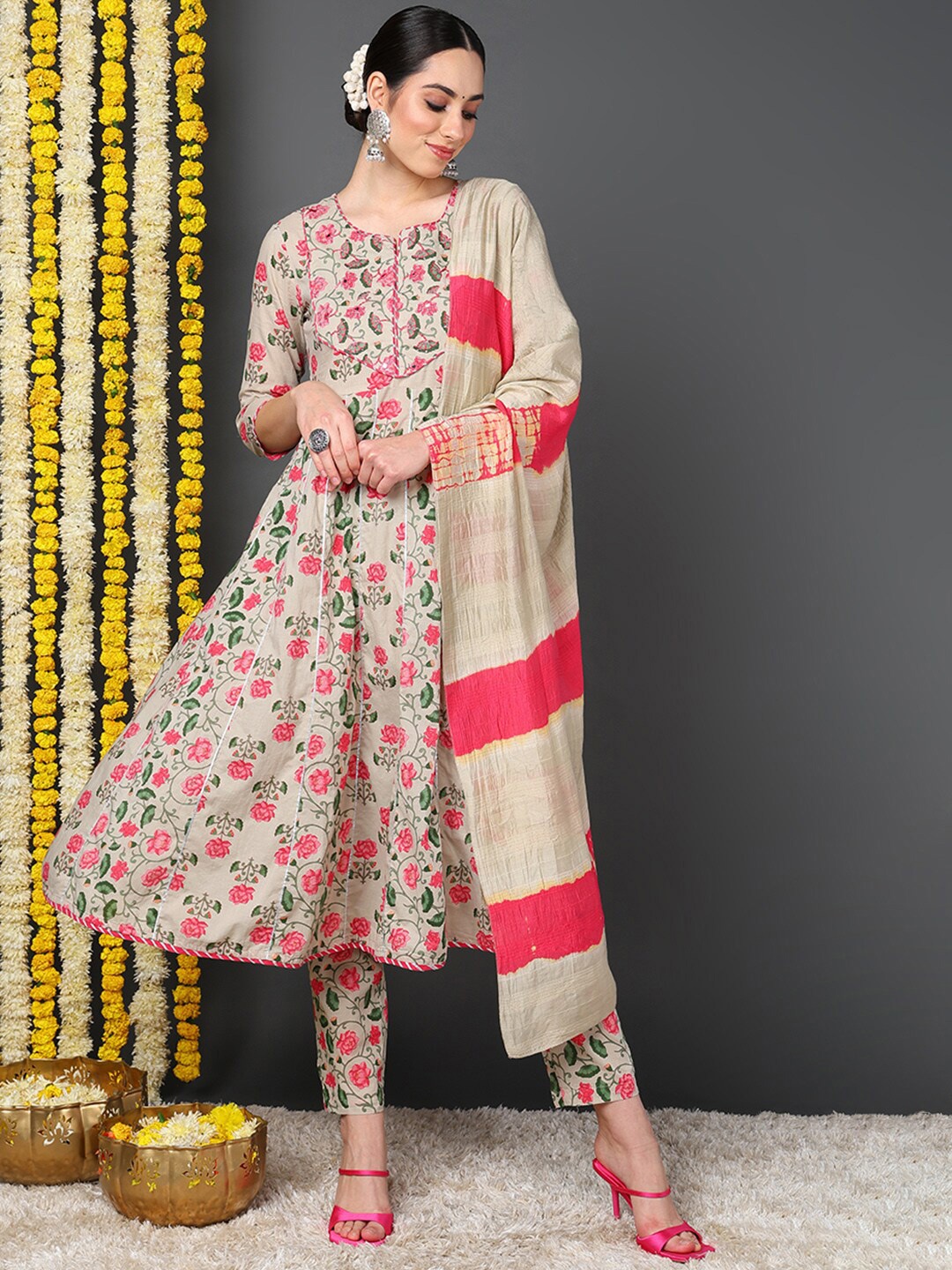 

AHIKA Floral Embroidered Empire Three-Quarter Sleeves Thread Work Kurta Set, Beige