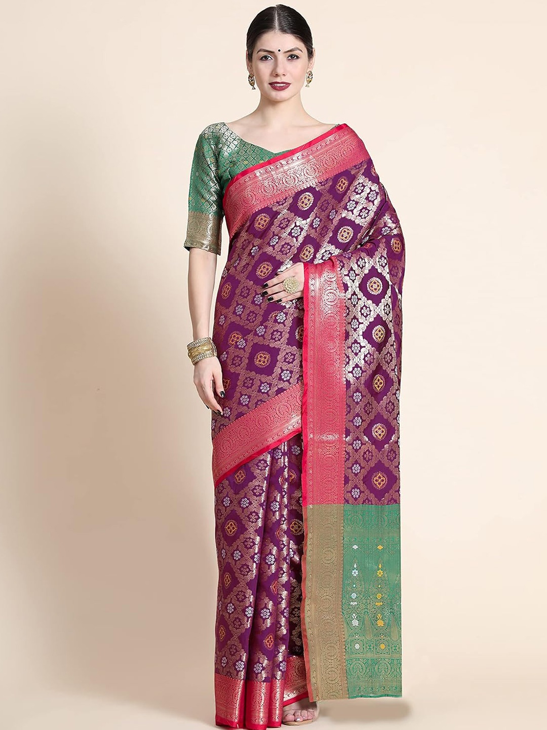 

MAGMINA Purple & Red Bandhani Zari Silk Blend Kanjeevaram Saree