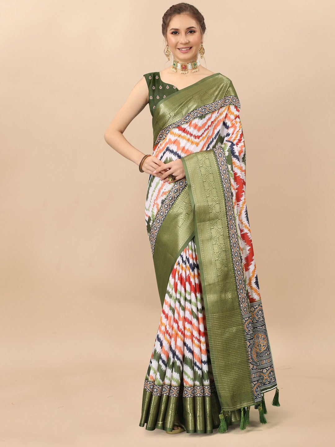 

KAPADIYA FAB Leheriya Printed Zari Silk Cotton Banarasi Saree, Green