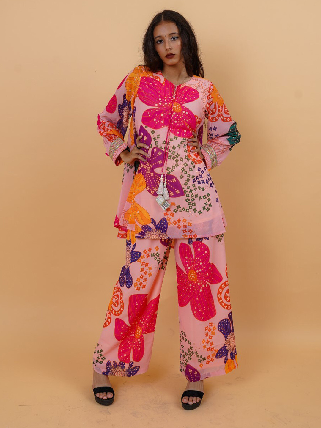 

HOUSE OF MIRA Floral Printed Tunic & Trousers Co-Ords, Peach