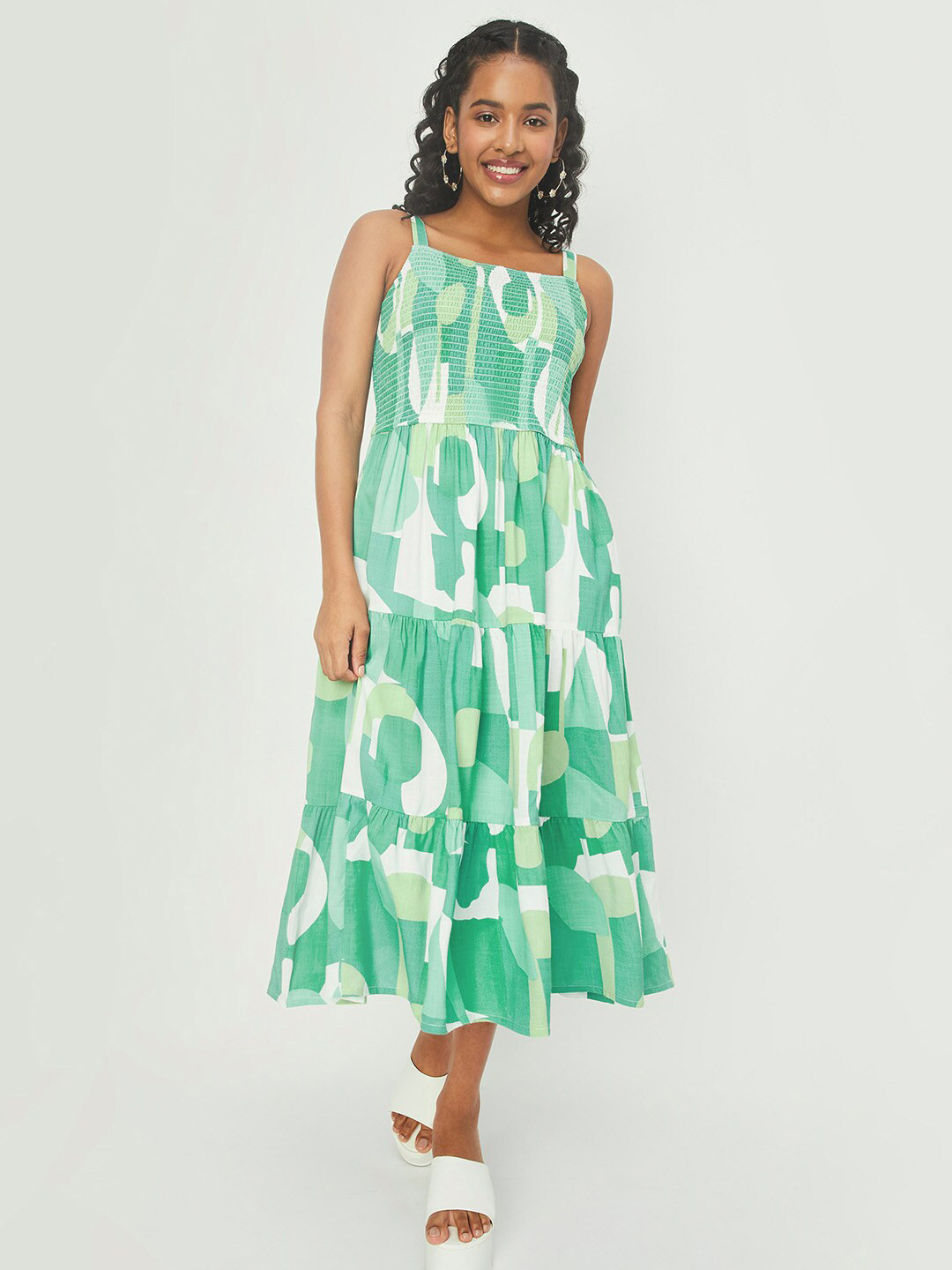 

max Abstract Printed Smocked Sleeveless Fit and Flare Midi Dress, Green