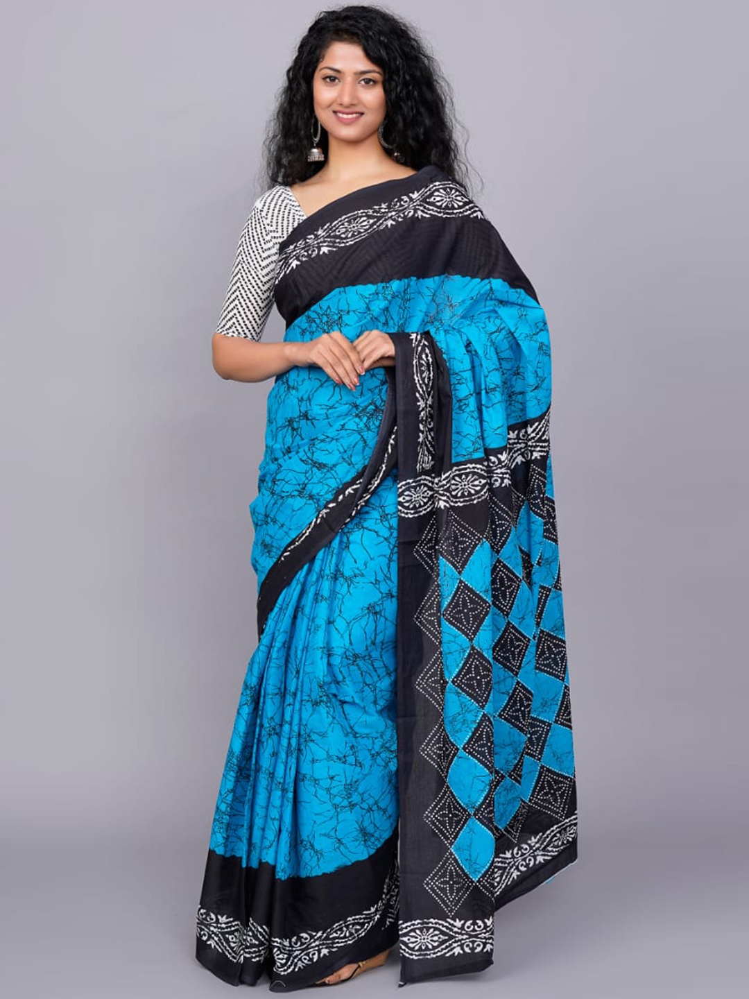 

KIAARON Ethnic Motifs Pure Cotton Block Print Saree, Turquoise blue