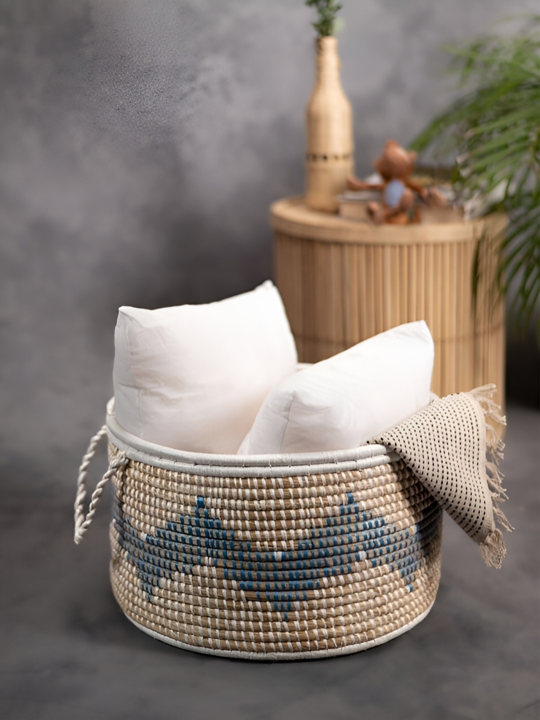 

KADAM HAAT Blue & Beige Reusable Moonj Grass Organiser