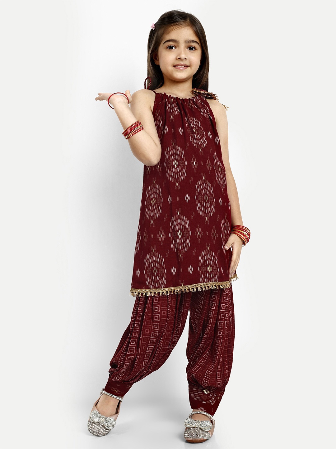 

BAESD Girls Geometric Printed Shoulder Strap Kurta With Salwar, Maroon
