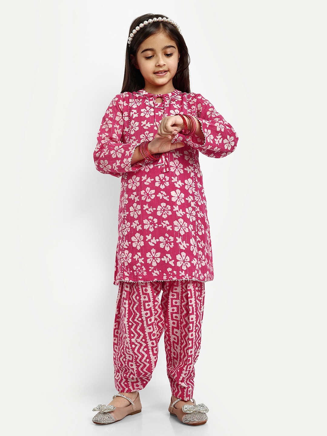 

BAESD Girls Floral Printed Kurta with Salwar, Pink