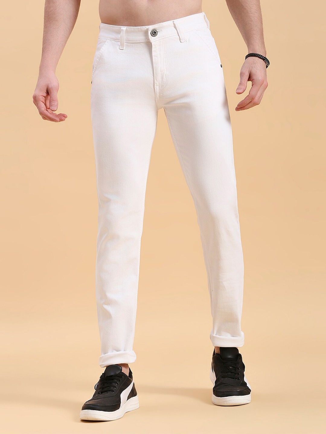

The Roadster Lifestyle Co. Men White Comfort Skinny Fit Mid-Rise Stretchable Jeans