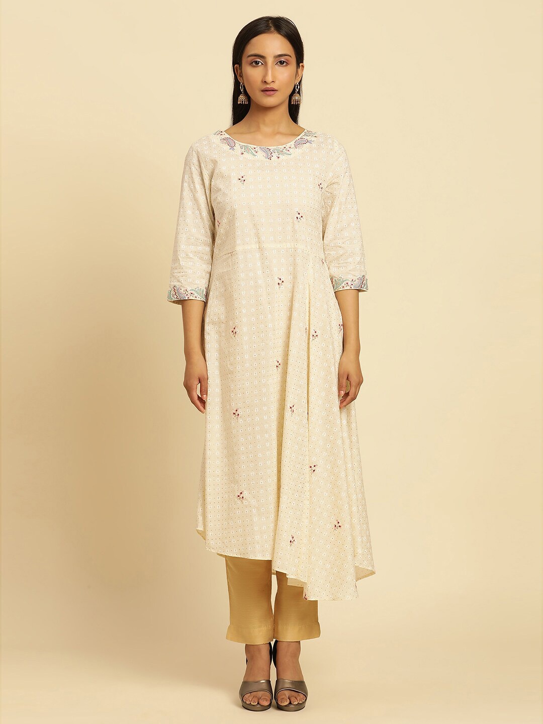 

W White Ethnic Motifs Thread Work Boat Neck Cotton Anarkali Kurta
