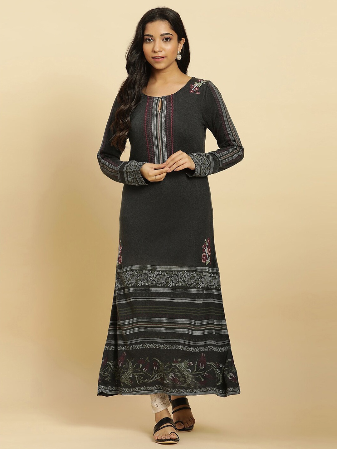 W Floral Printed Round Neck Thread Work Kurta, Grey