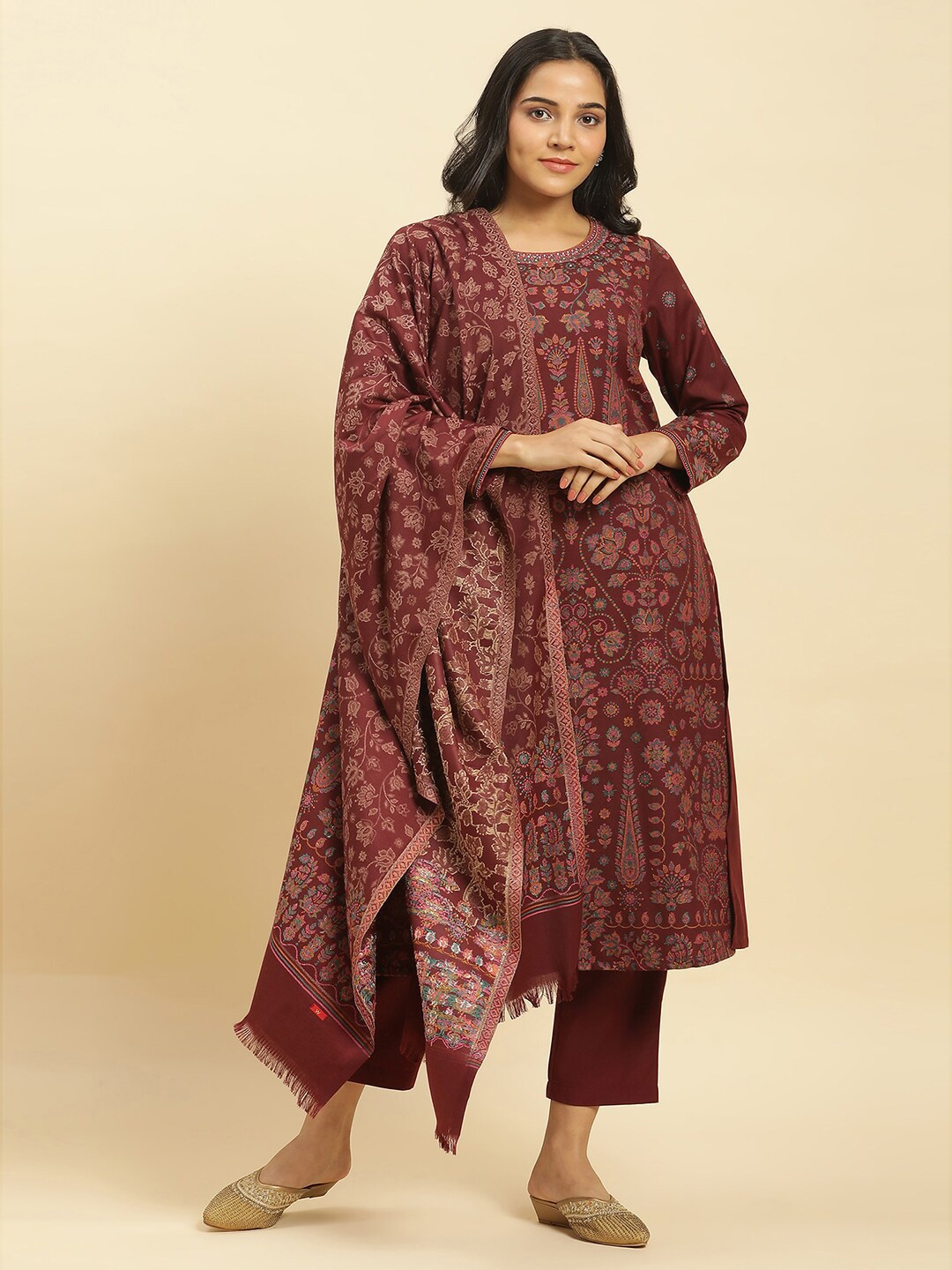 

W Paisley Printed Straight Kurta with Trouser & Dupatta, Maroon