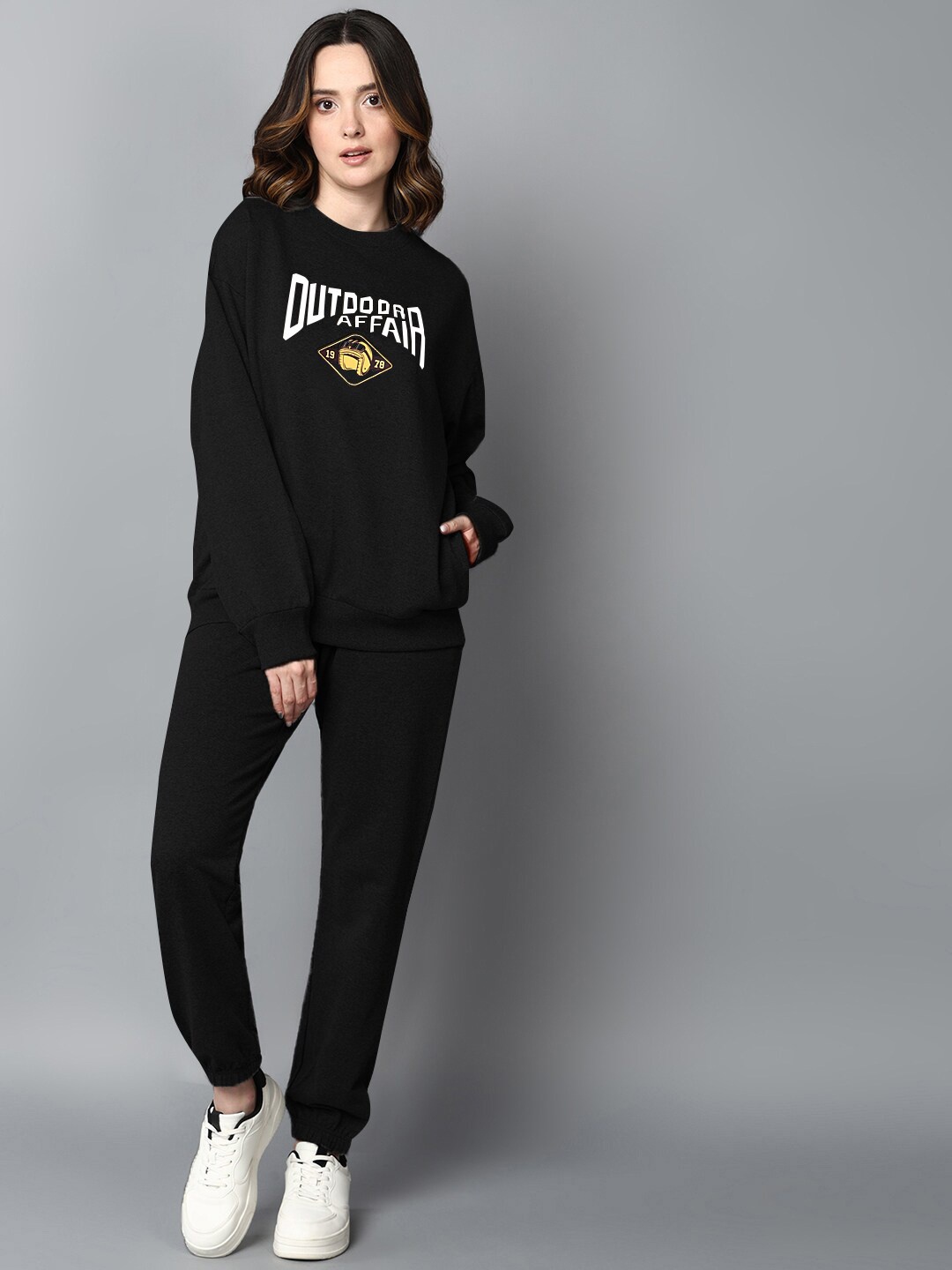 

The Roadster Lifestyle Co. Typography Printed Pullover, Black