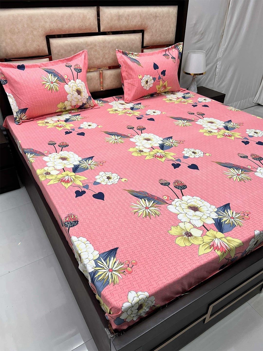 Pure Decor Queen Size Double Bed Bedsheet With 2 Pillow Covers 2.28m X 2.54m, Pink
