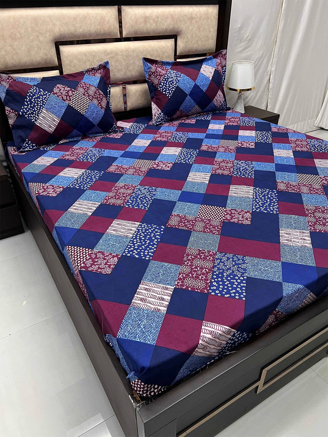 

Pure Decor Blue & Purple Geometric Cotton 300 TC Queen Bedsheet with 2 Pillow Covers