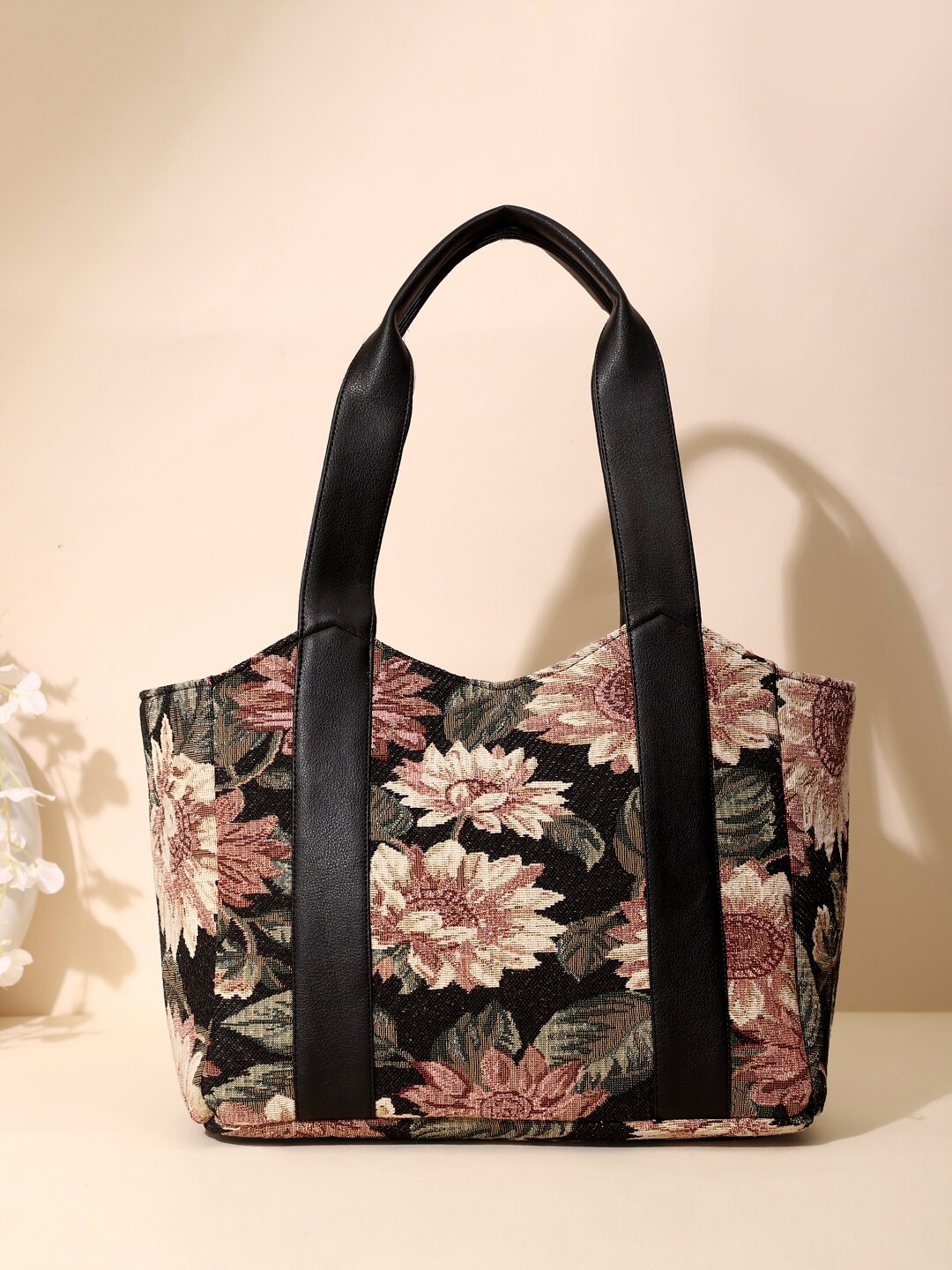 

DEEBACO Floral Printed Structured Shoulder Bag, Black