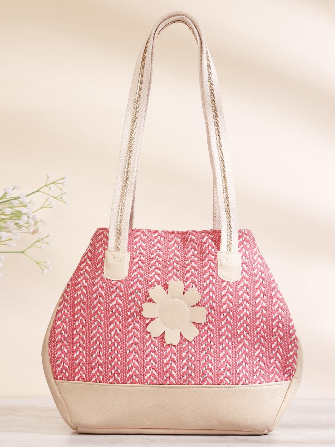 

DEEBACO Textured Structured Applique Handheld Bag, Pink
