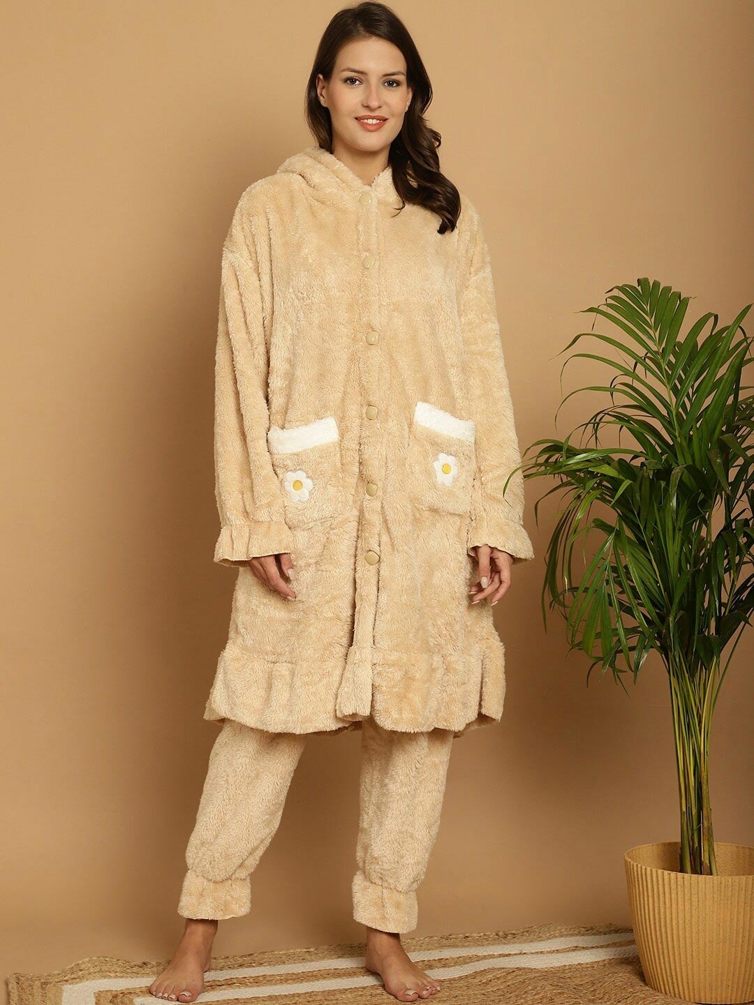

TAG 7 Hooded Woolen Fur Night Suit, Yellow