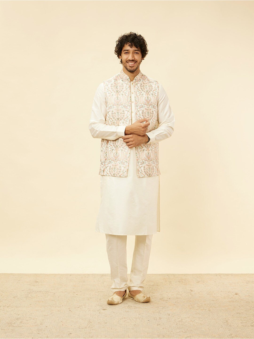 

Twamev Printed Mandarin Collar Straight Kurta With Churidar & Jacket, Off white