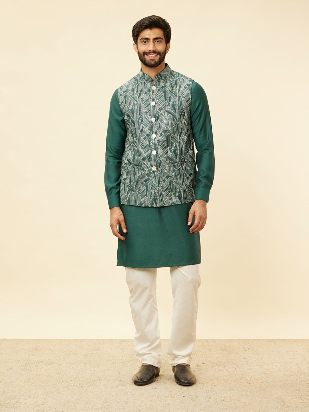 

Twamev Printed Mandarin Collar Straight Kurta With Churidar & Jacket, Green