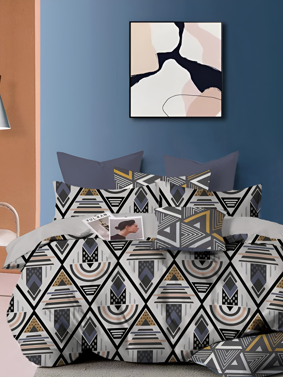 

GLORIES Grey 3 Pieces Geometric 210 TC King Bedsheet With 2 Pillow Covers