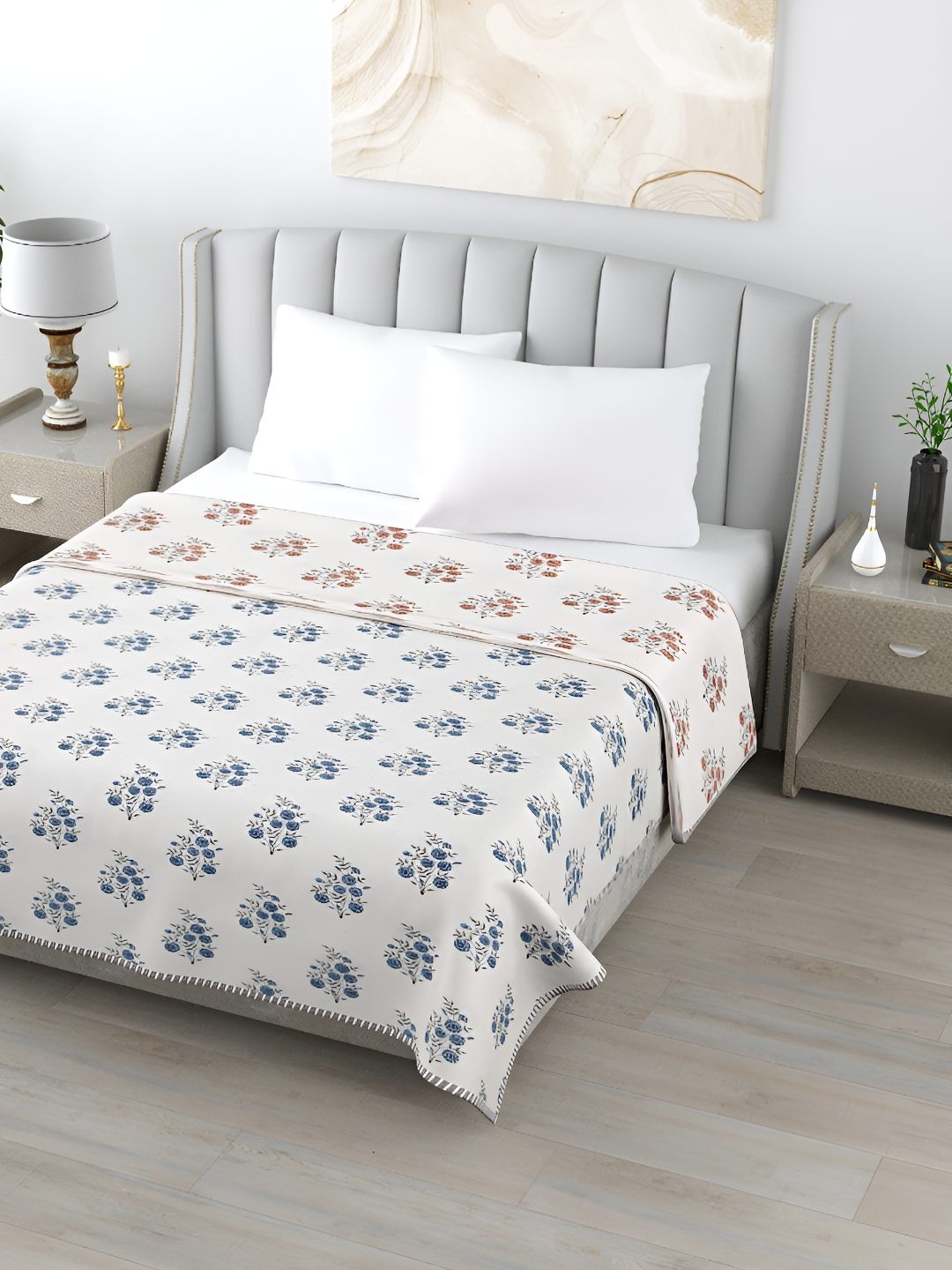 

Jinaya's White & Blue Floral Mild Winter 210 GSM Double Bed Dohar