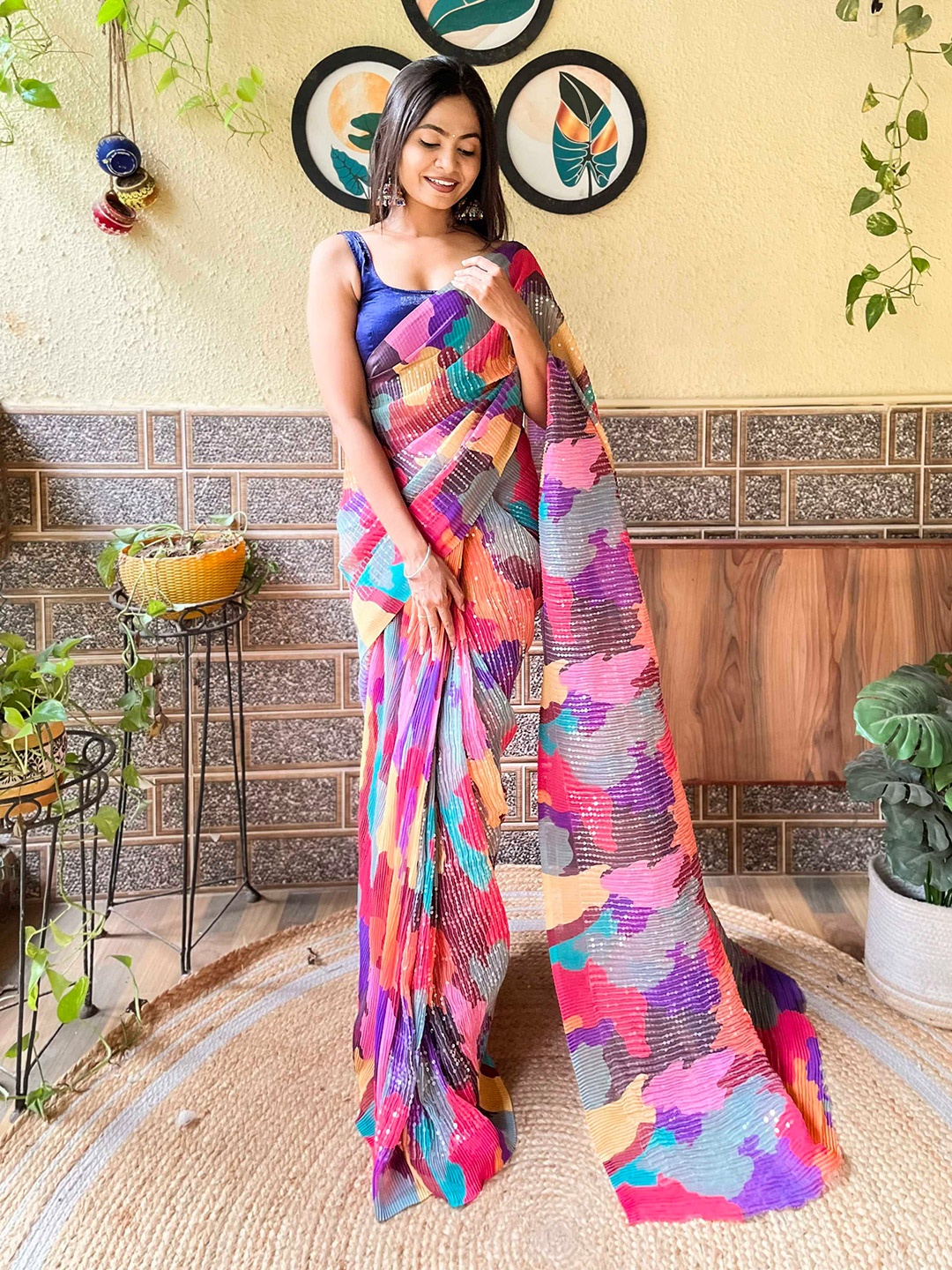 

Mitera Sequinned Embellished Saree, Pink