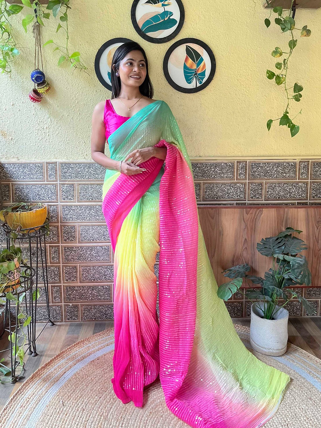 

Mitera Leheriya Sequinned Designer Saree, Pink