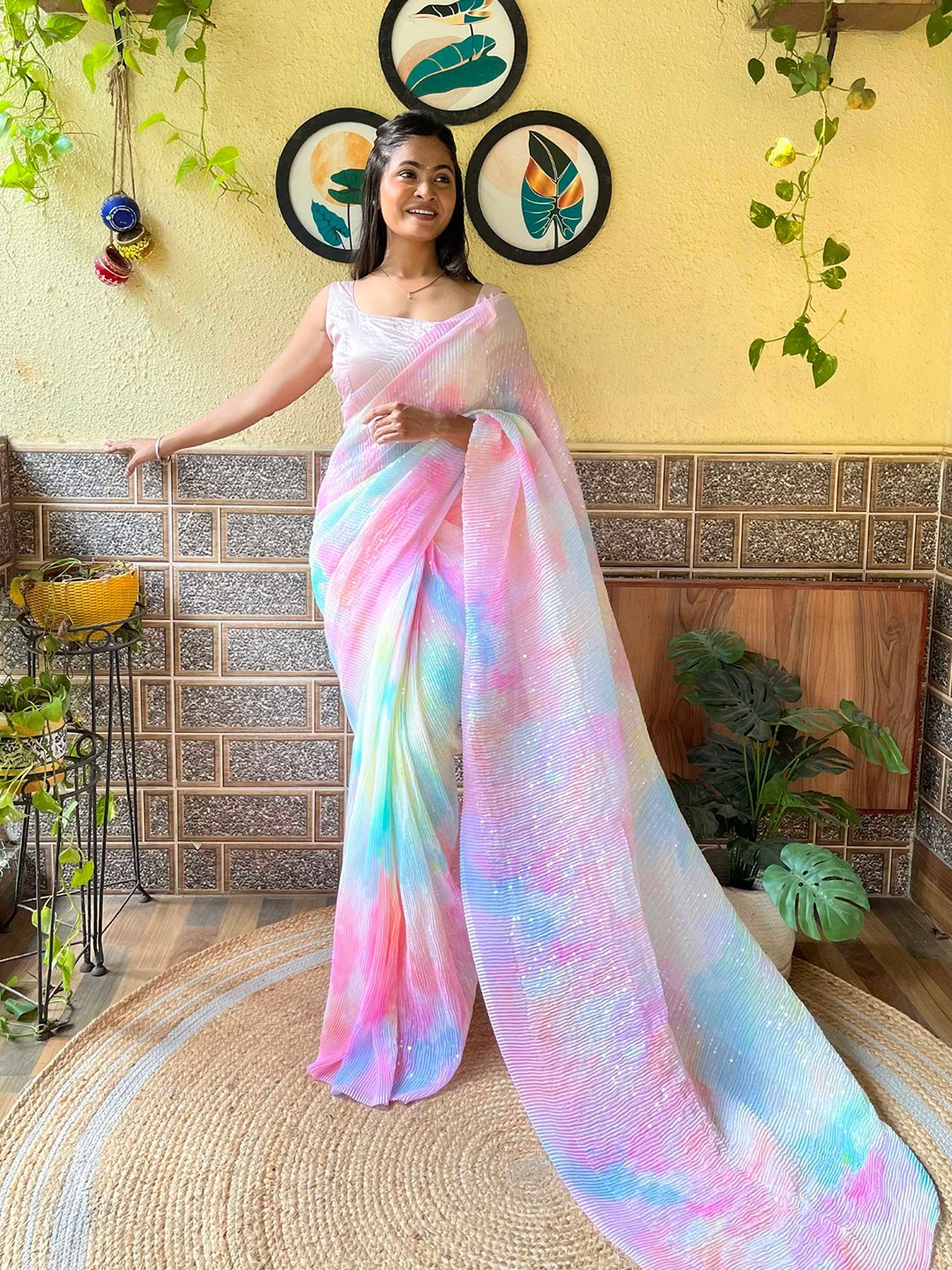 

Mitera Pink Sequinned Embellished Saree