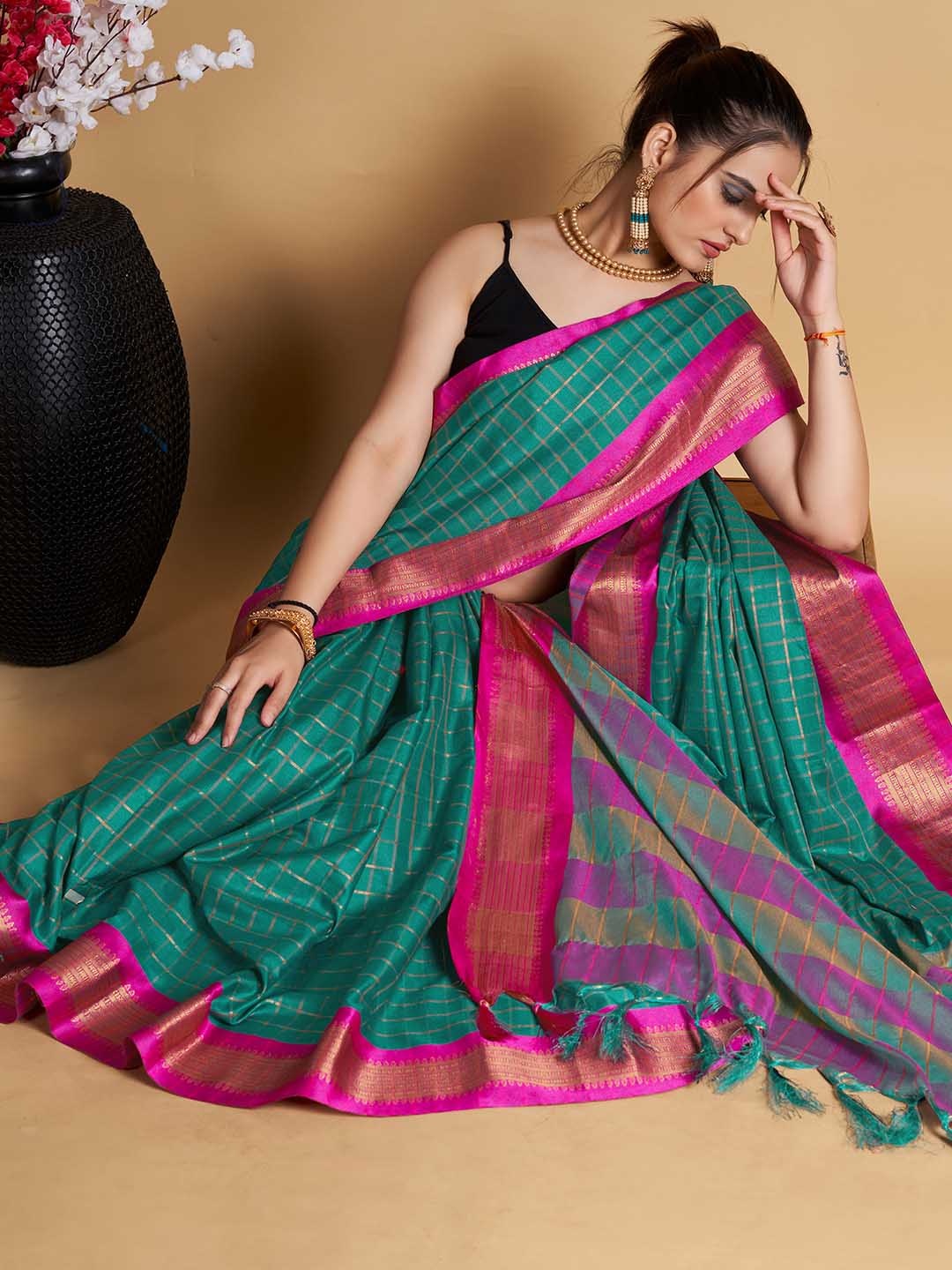 

SIRIL Checked Silk Cotton Fusion Saree, Teal