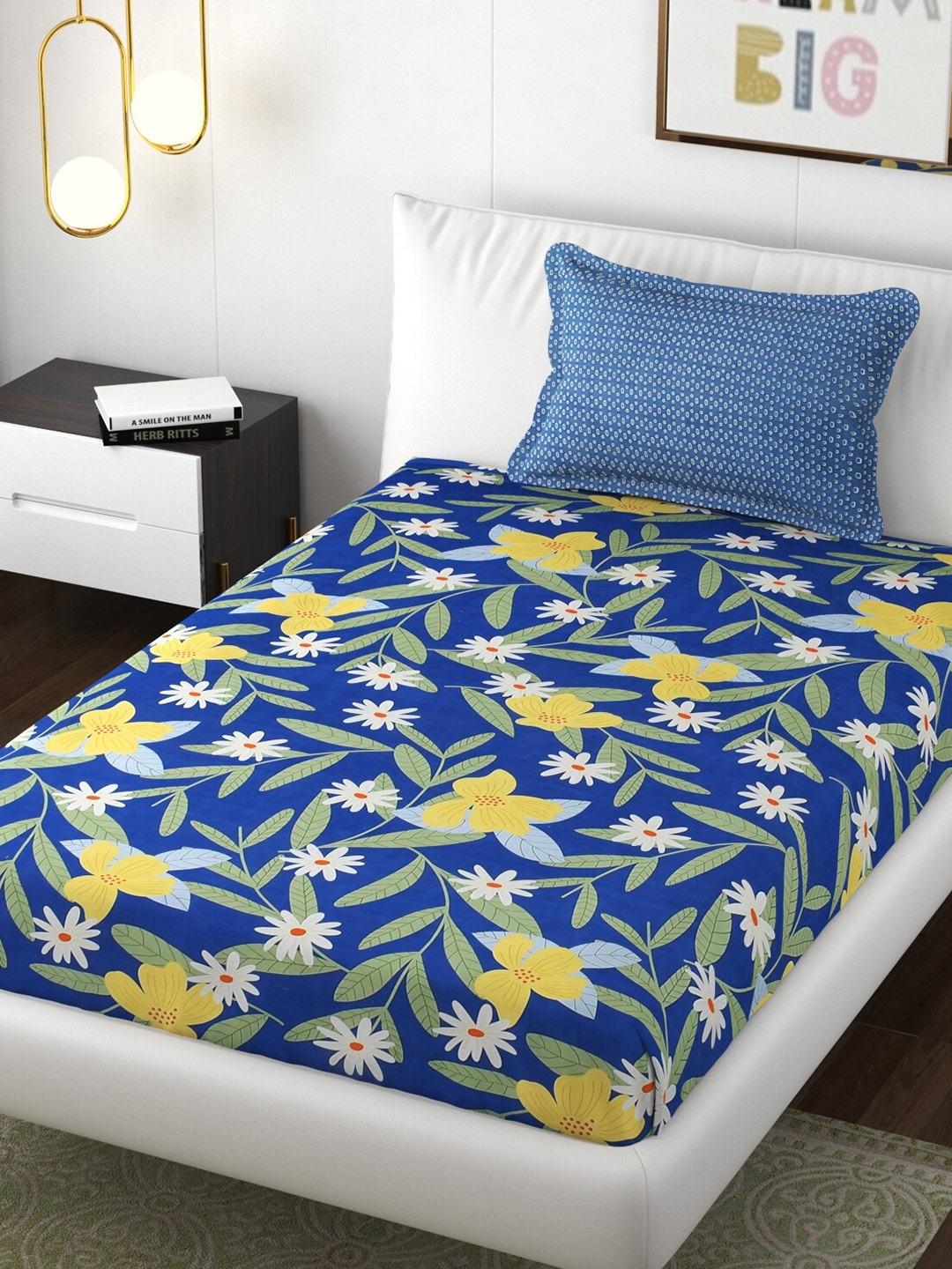 

Florida Blue Floral 180 TC Single Bedsheet with 1 Pillow Covers