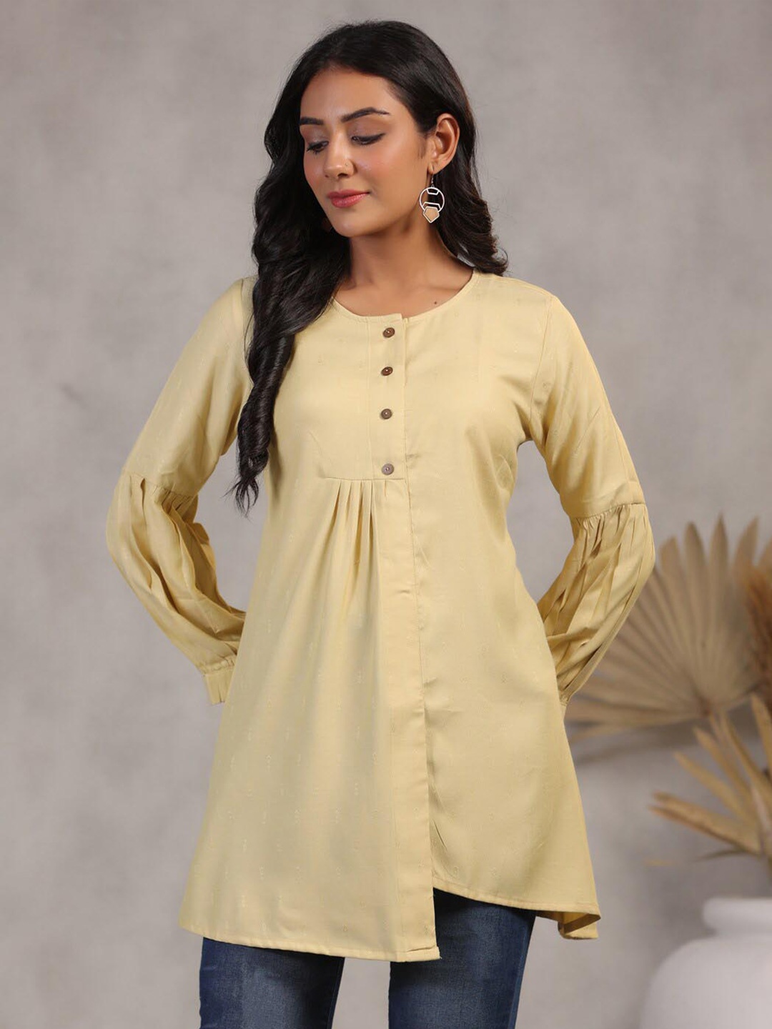 

Sangria Self-Design Ethnic Motifs Round Neck Asymmetric Kurti, Yellow