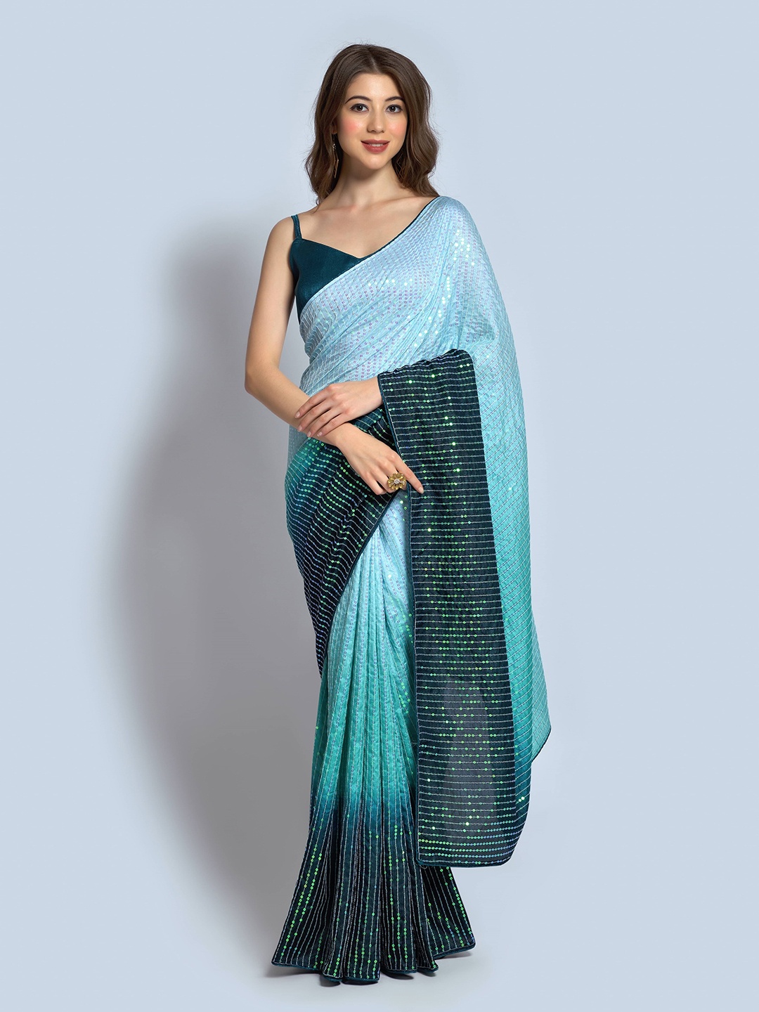 

Thishma Leheriya Sequinned Art Silk Saree, Turquoise blue