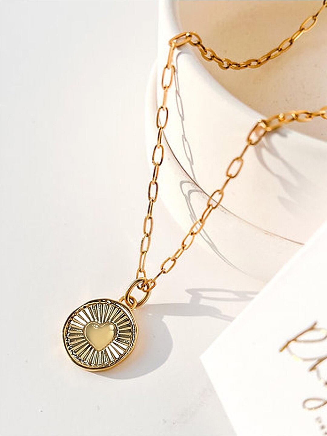 

OOMPH Heart Charm Anklet, Gold