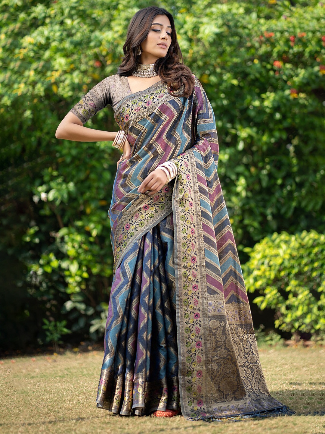 

GAJARAI Leheriya Zari Organza Banarasi Saree, Teal