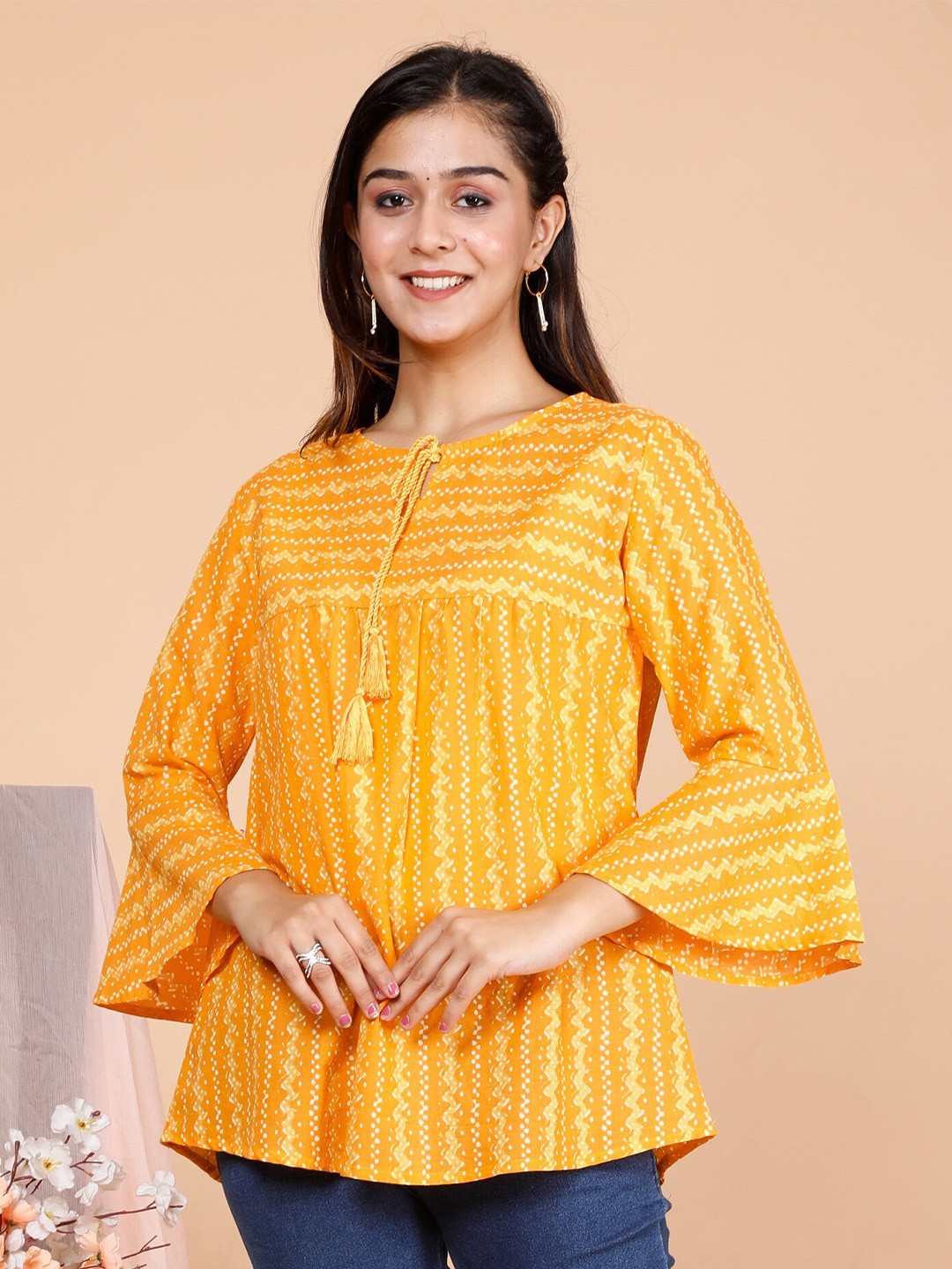 

BAESD Geometric Printed Round Neck Three-Quarter Sleeves Flared Sleeve Cotton Empire Top, Yellow