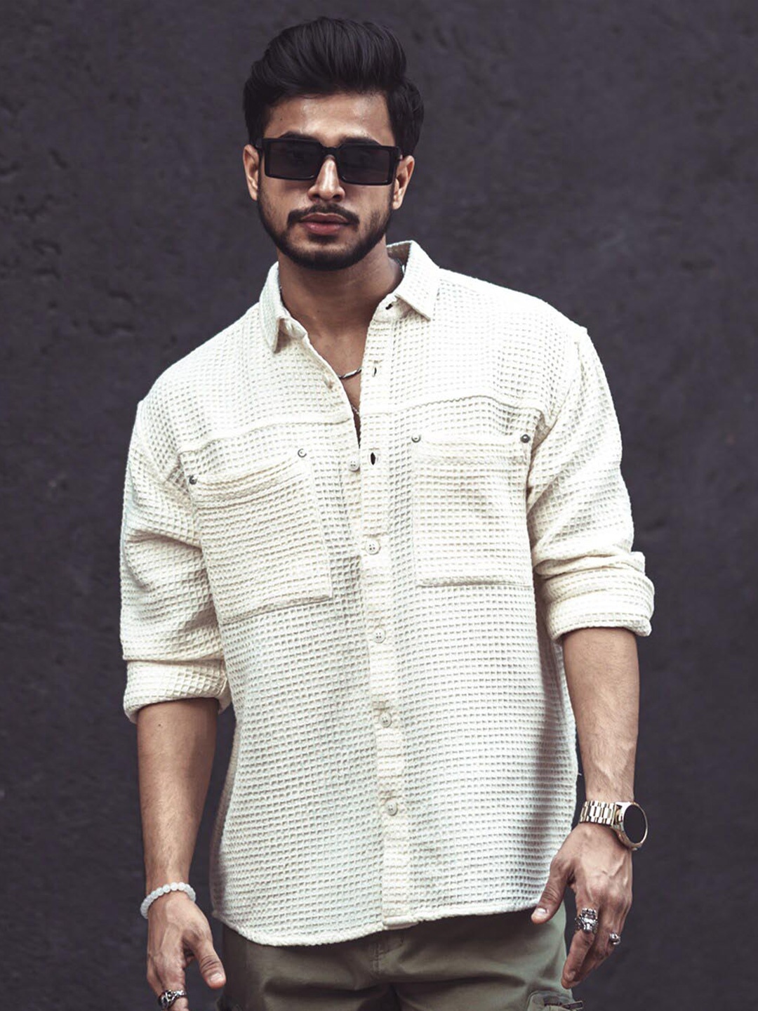 

Powerlook White Structured Full Sleeves Oversized India Slim Casual Shirt