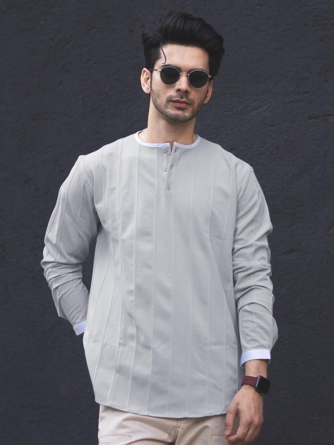 

Powerlook Grey Structured Striped Casual Shirt