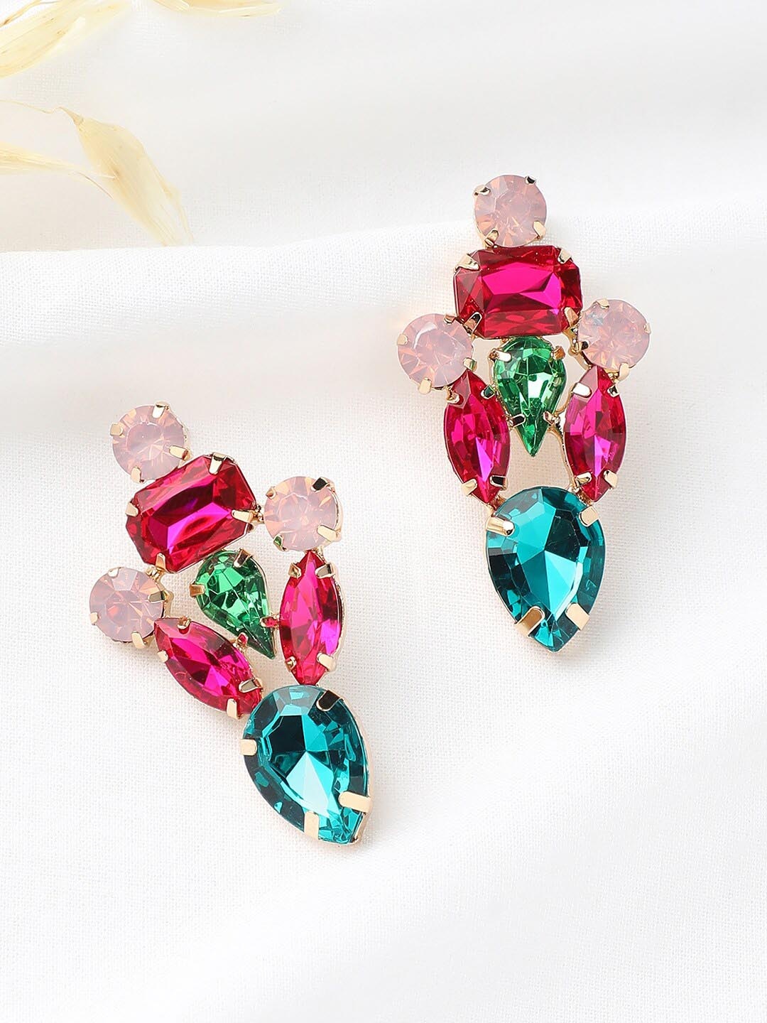 

DressBerry Pink Gold-Plated Drop Earrings