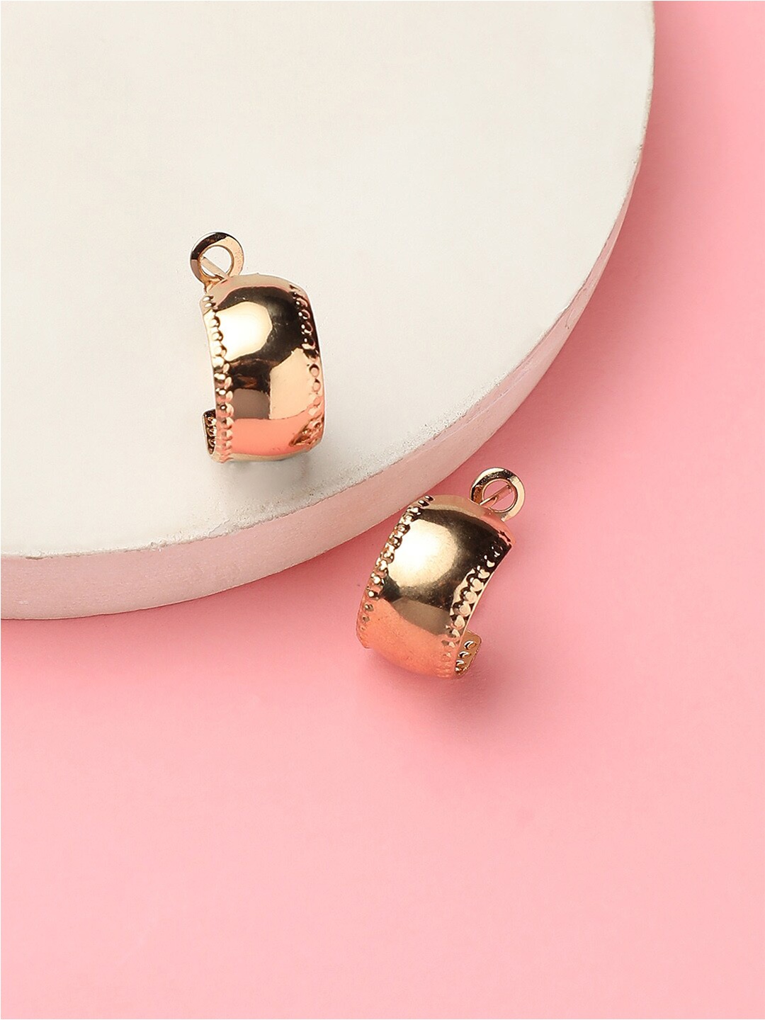 

DressBerry Gold Toned Gold Plated Hoop Earrings