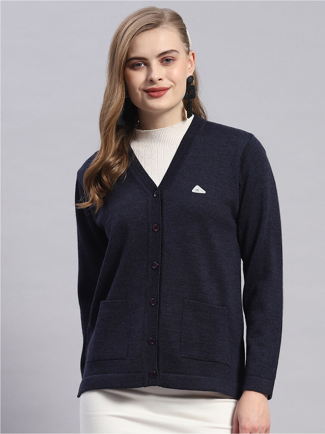 

Monte Carlo V-Neck Pure Woollen Cardigan, Navy blue