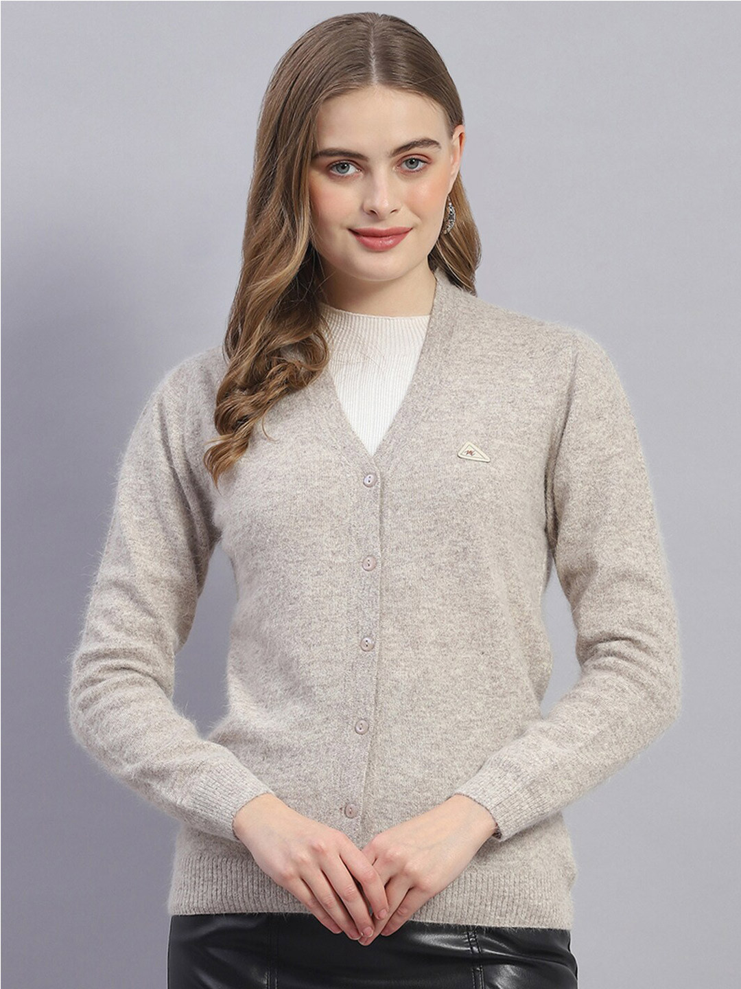 

Monte Carlo V-Neck Long Sleeves Pure Woollen Cardigan, Beige
